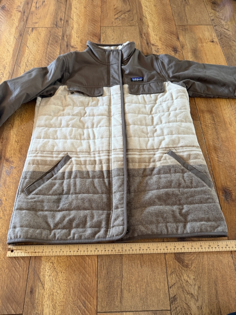 Patagonia Women's Out Yonder Coat XL Brown - Picture 12 of 13